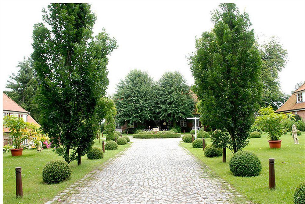 Romantik Hotel Friederikenhof Hotel Restaurant & Spa Lübeck Buitenkant foto